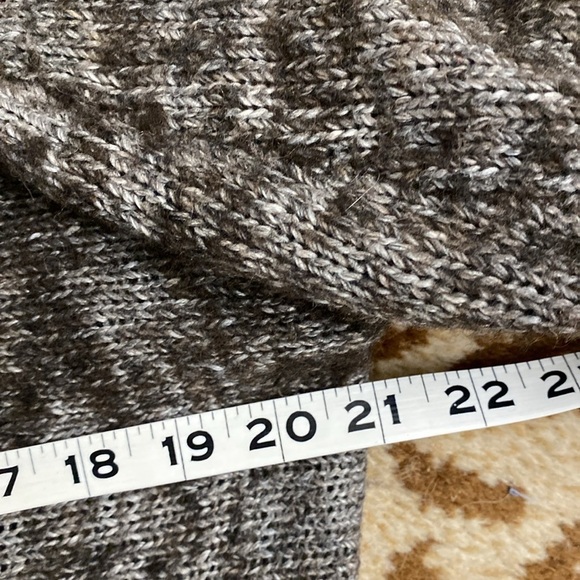 J. Crew Alpaca Wool Blend Turtleneck Sweater Women’s XS pullover brown Preppy - Picture 12 of 12